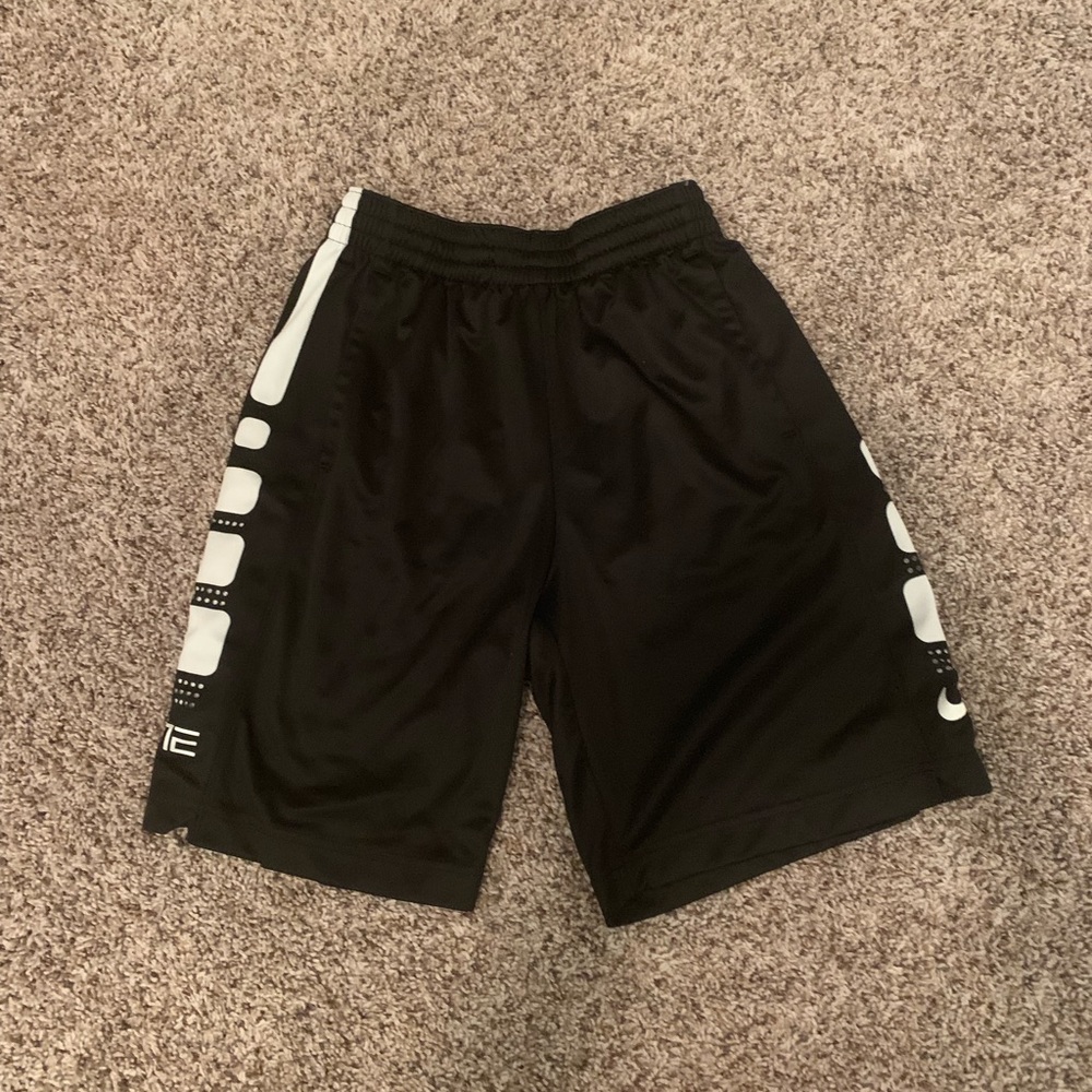Boys Nike basketball shorts